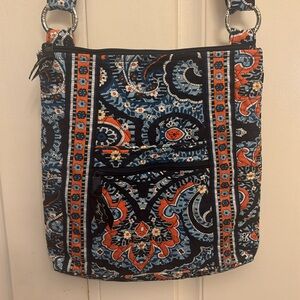 Vera Bradley Marrakesh Hispter Crossbody Bag. Multicolored Paisley.